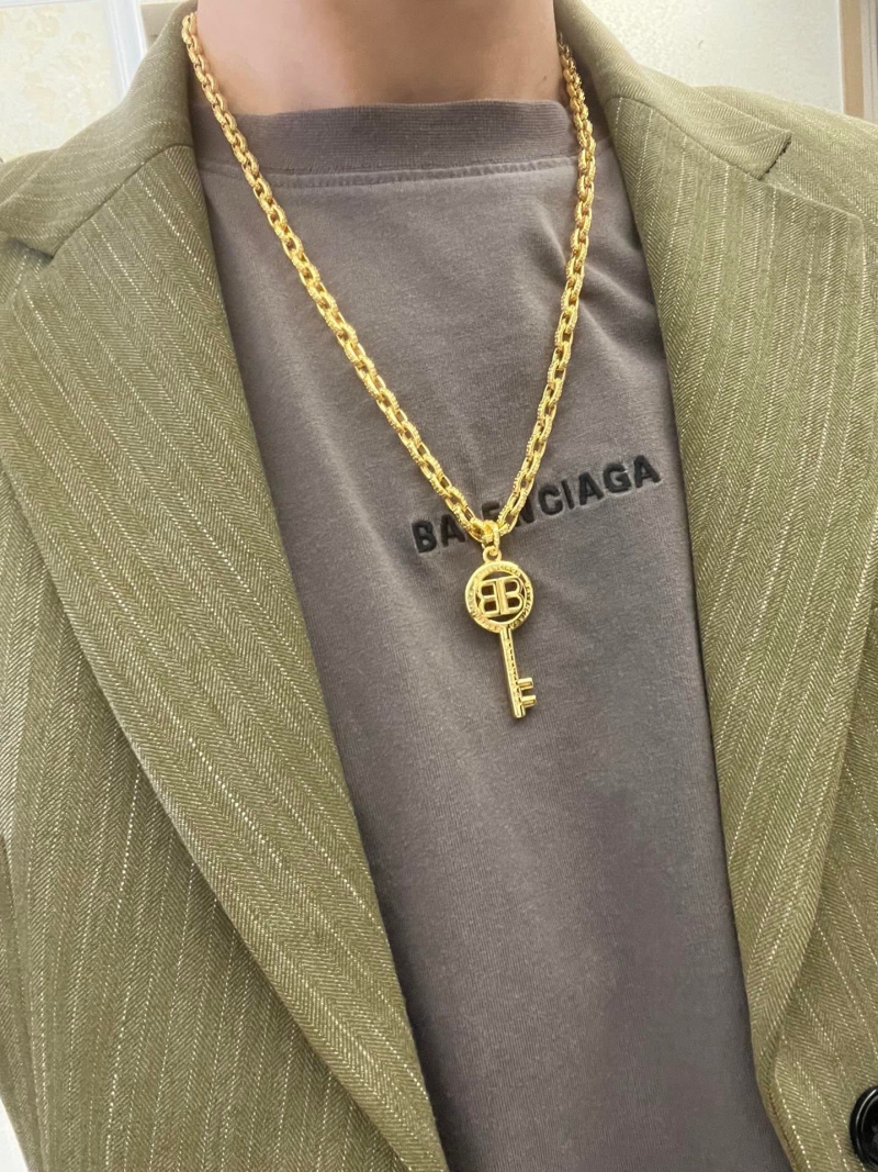 Ba1en*iaga necklaces